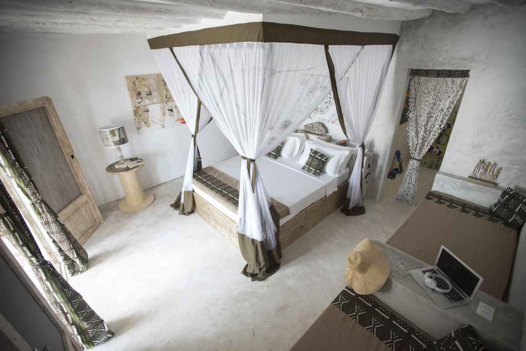 Standard Family room