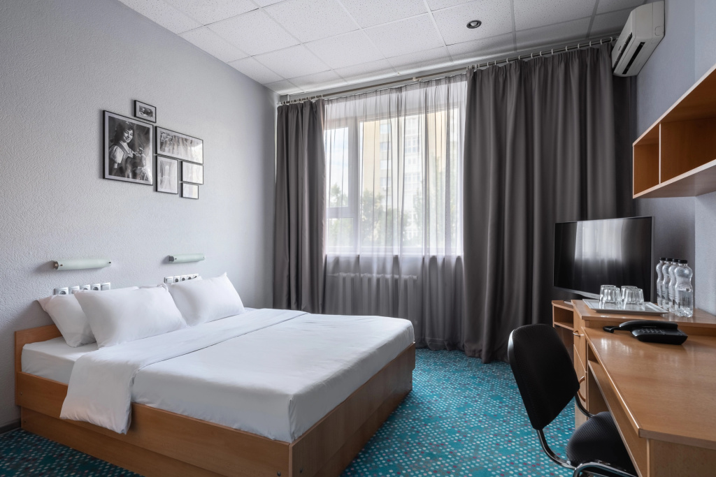 Marins Park Hotel Rostov Room Type - Standard Double room full double bed