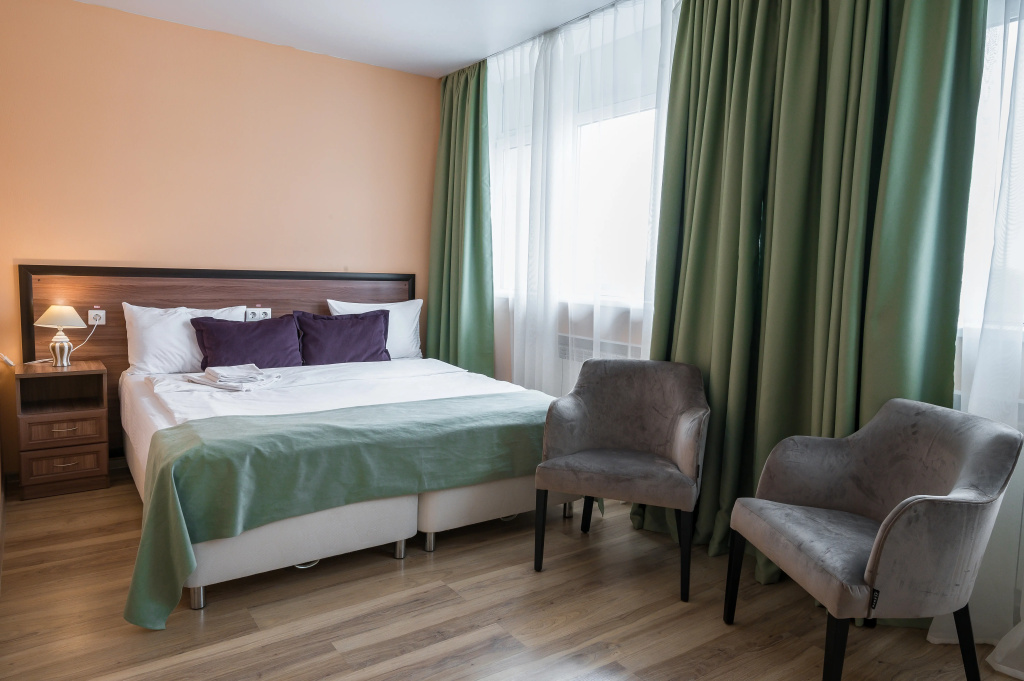 Green Force Park-hotel Room Type - Superior Double room full double bed