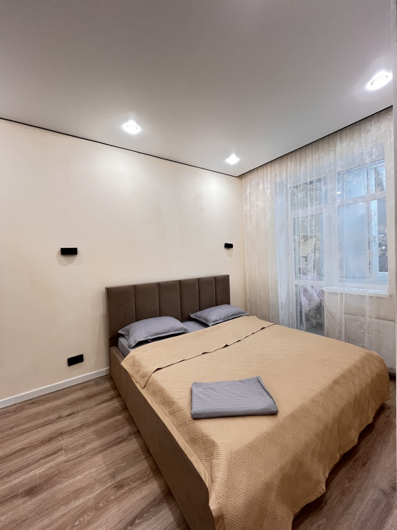 Prostornaya Dvukhkomnatnaya V Novom Zhk Flat