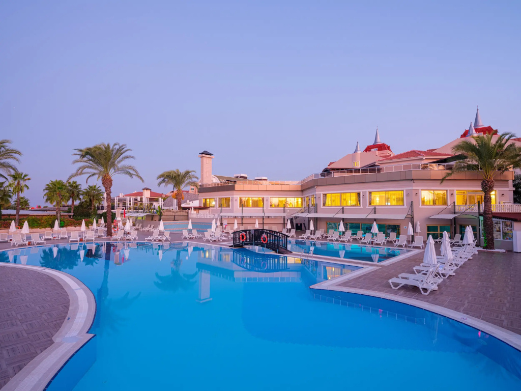 Aydinbey Famous Resort - Ultra All Inclusive - фото 13