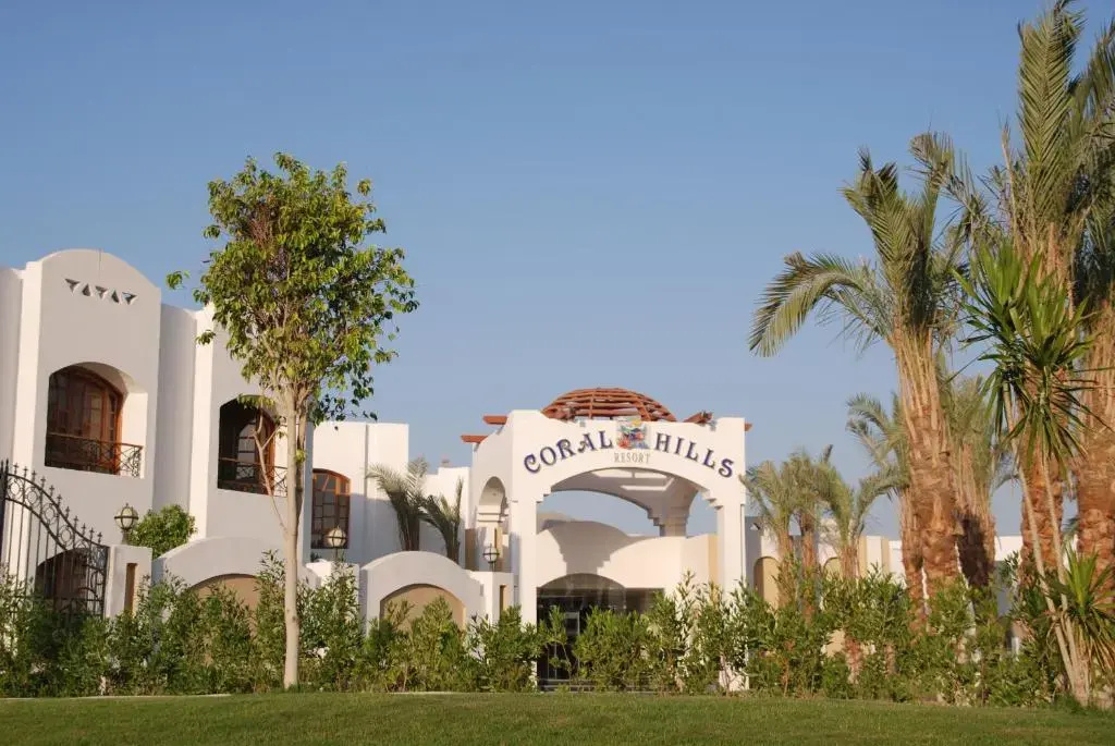 Отель Coral Hills Resort — фото