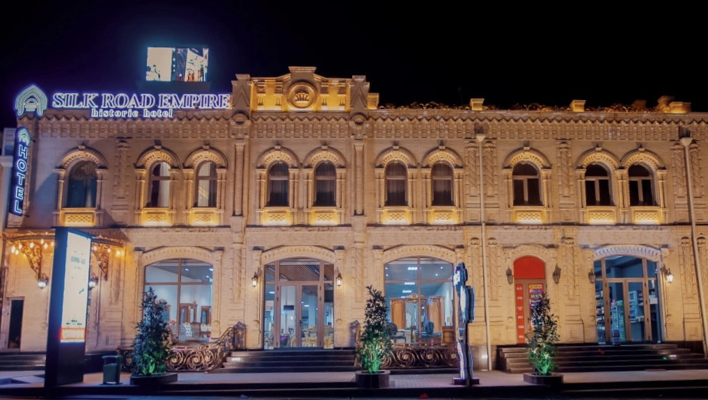 Silk Road Empire Hotel — фото