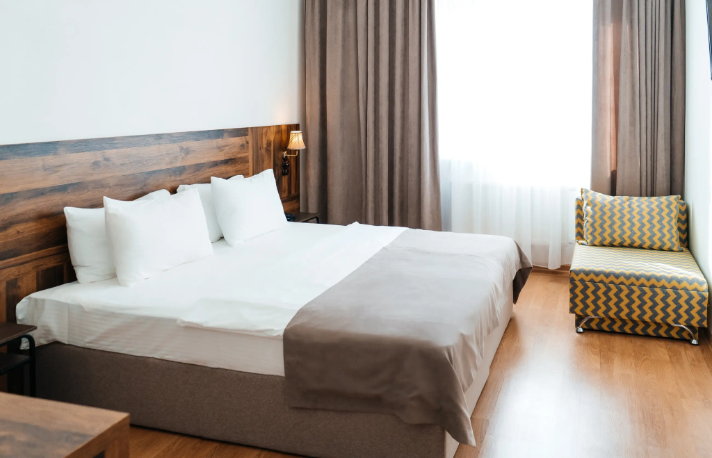 Cottbus Hotel Room Type - Standard Double room full double bed