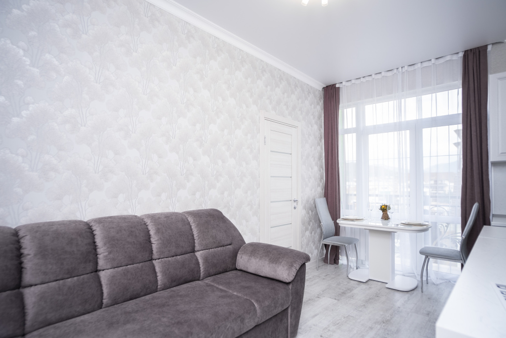 Отель Апартаменты Red Apartments Арт Лайт Конан в Сириусе