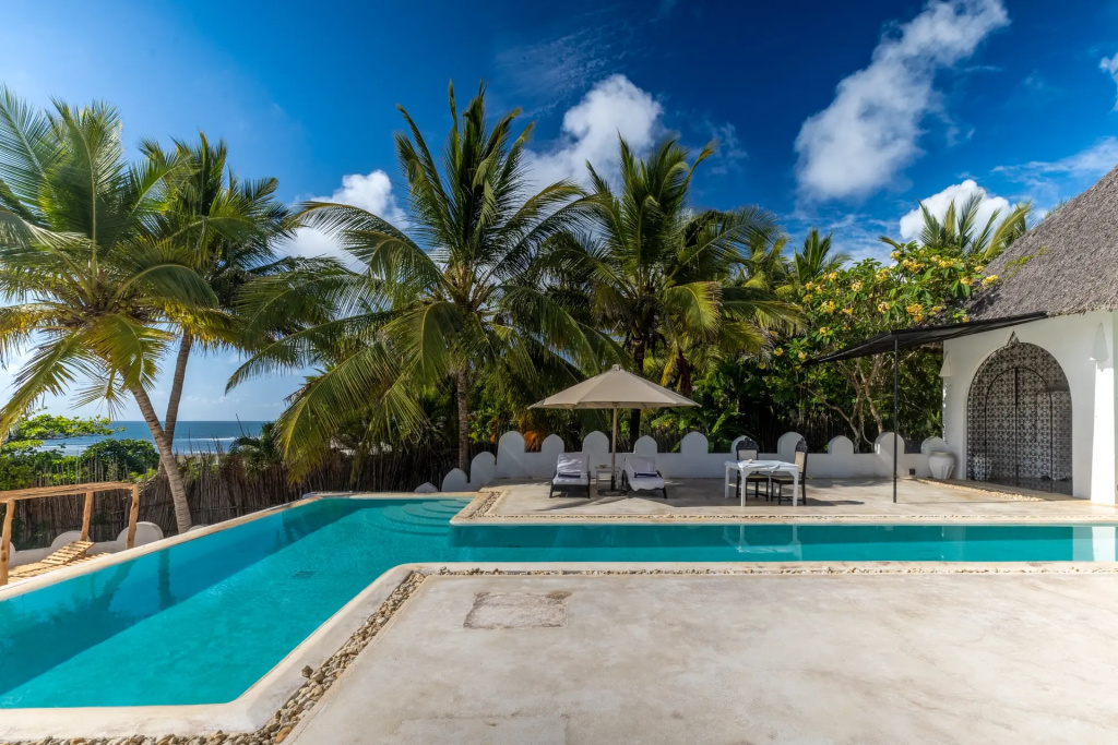 Suite with balcony and with view