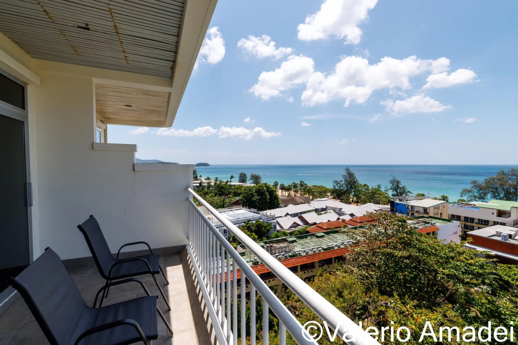 Апартаменты Standard с балконом и с красивым видом из окна в Апартаменты OMNIA  Phuket - Waterfront Karon