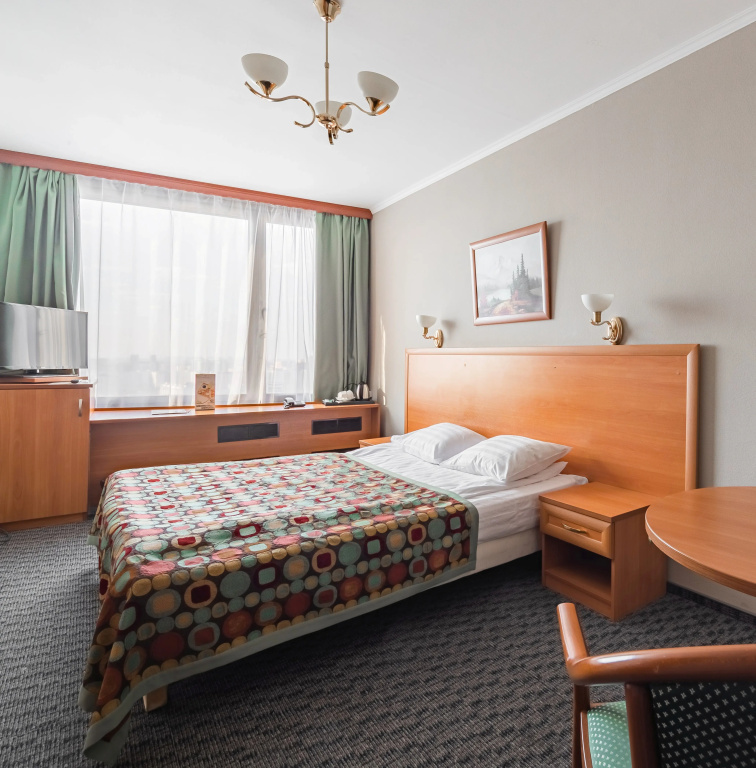 Astrus Hotel Room Type - Standard Double room with city view full double bed