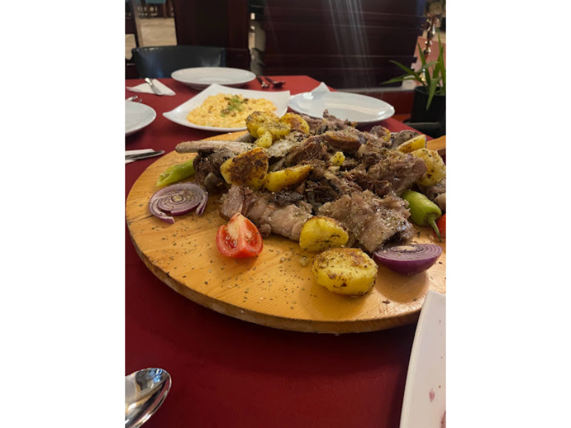 Food & Beverage
