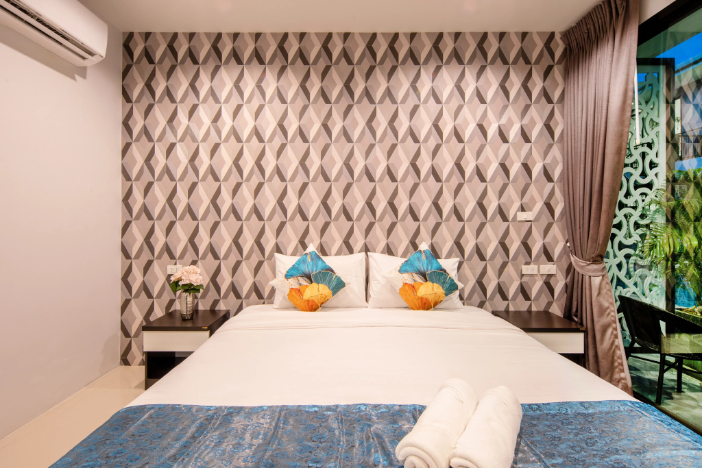 Superior Pool Access Upper Double room with balcony and with pool view (full double bed)