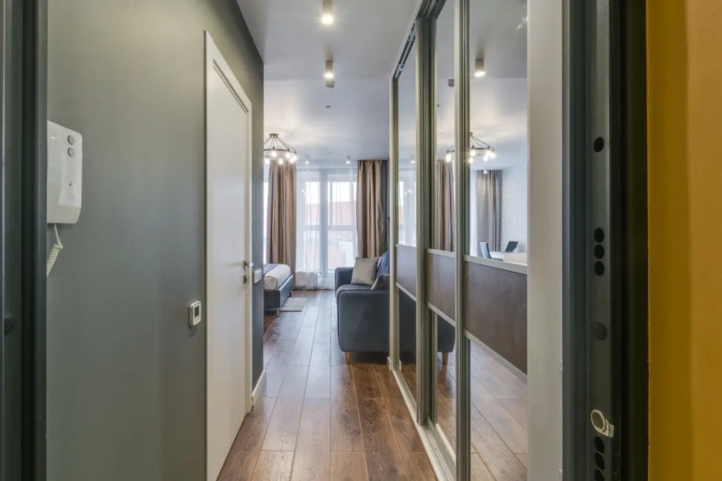 Апартаменты Улучшенные с Балконом и Видом на Парк Business Apartments — фото