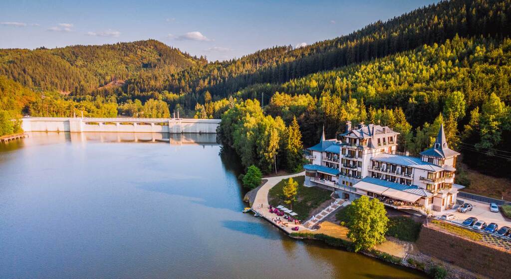 Retro Riverside Wellness Resort Karlovy Vary by Axxos Hotels image