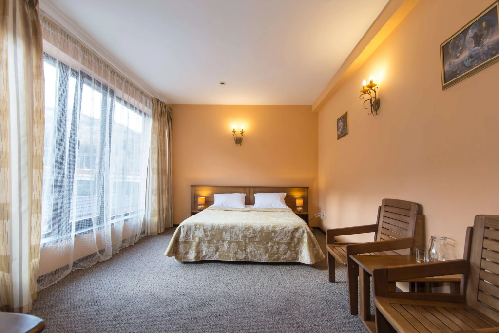 Melodiya Gor Hotel Room Type - Superior Double room full double bed