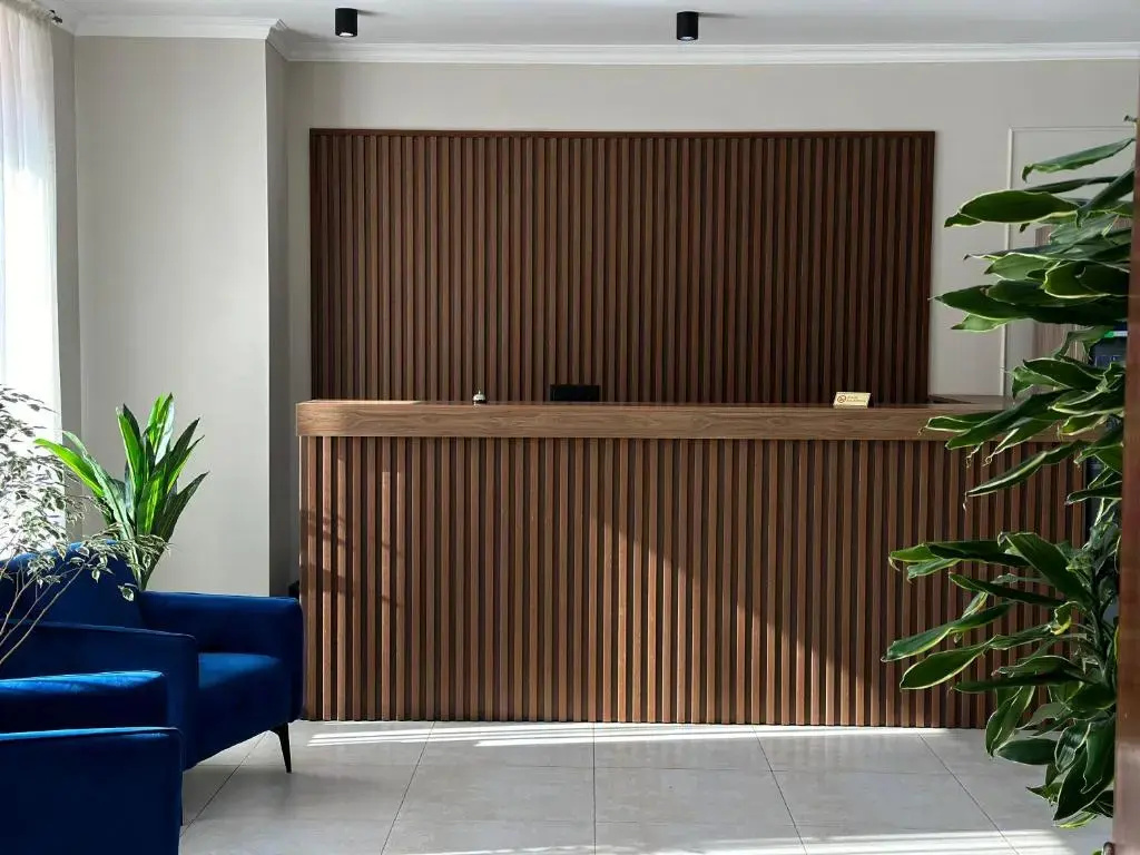 Route Hotel