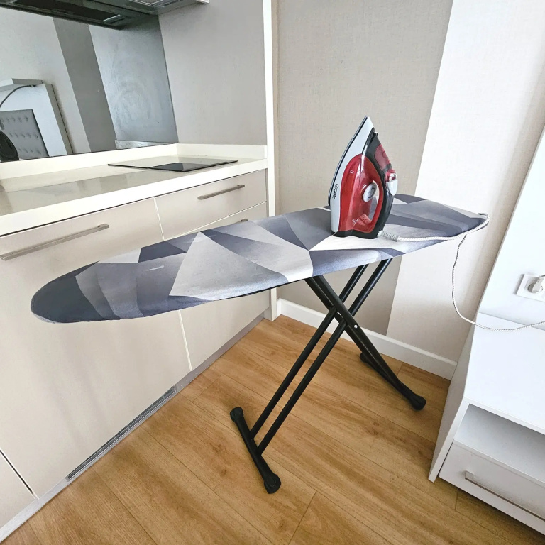 AP-915 v shikarnom Alliance Palace Apartments