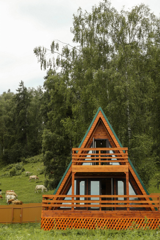 Deluxe Cottage with balcony and with mountain view