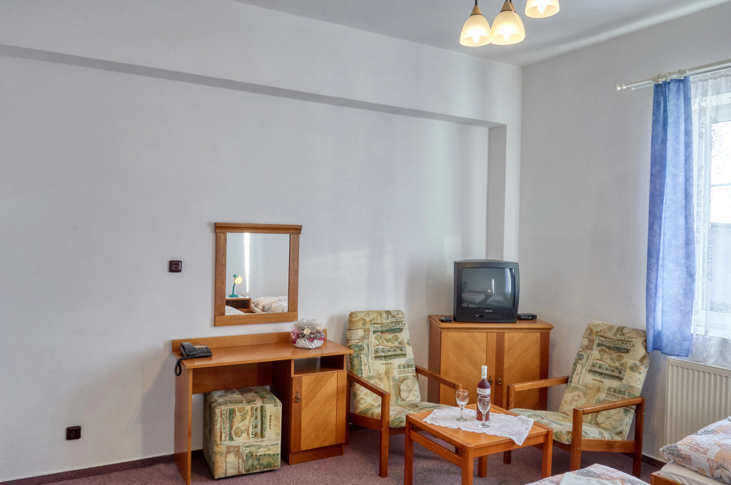 Hotel photo 12