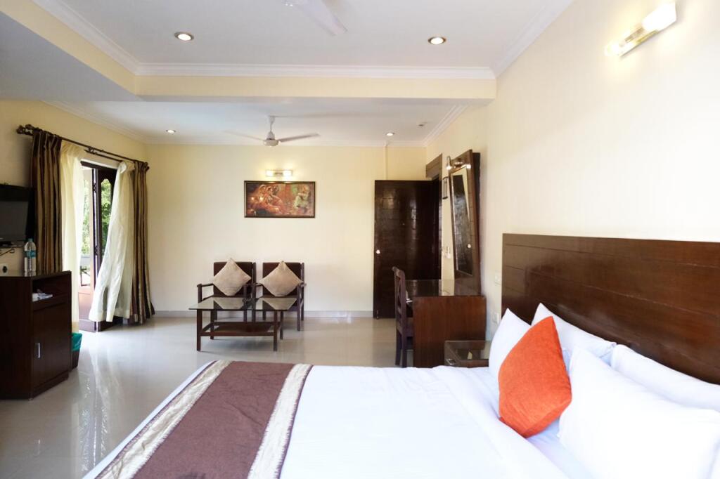 Crystal By Morpho Goa Villagio Hotel