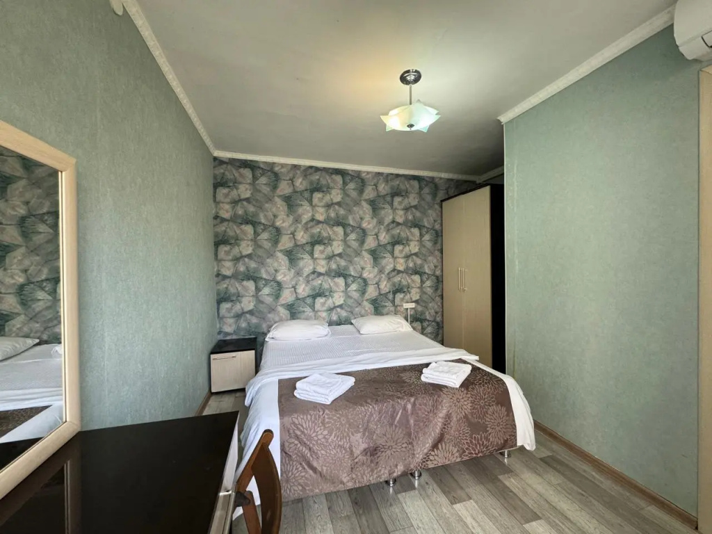 Economy Double room (twin beds)