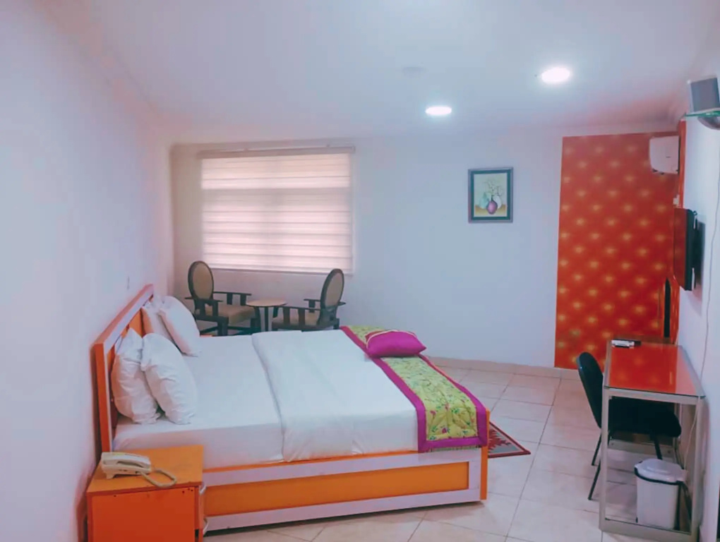Premier room