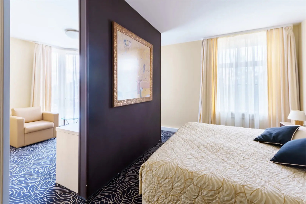 Viktoriya Hotel Room Type - Double Junior Suite twin beds