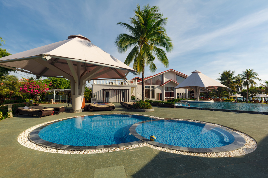 Курортный отель Mercury Phu Quoc Resort & Villas — фото