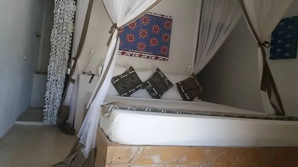 Standard Double room with garden view (full double bed)