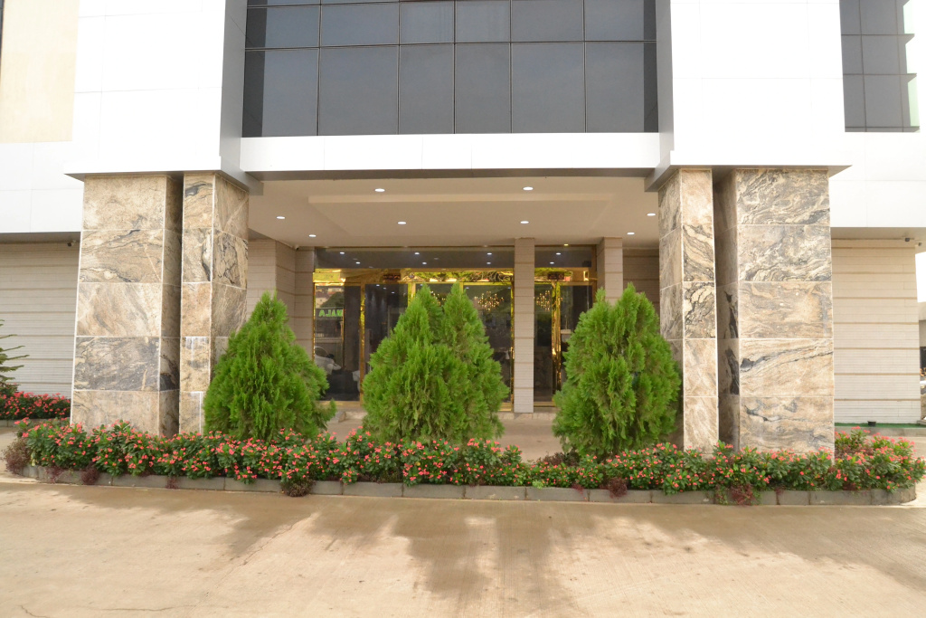 Skyline View Hotel