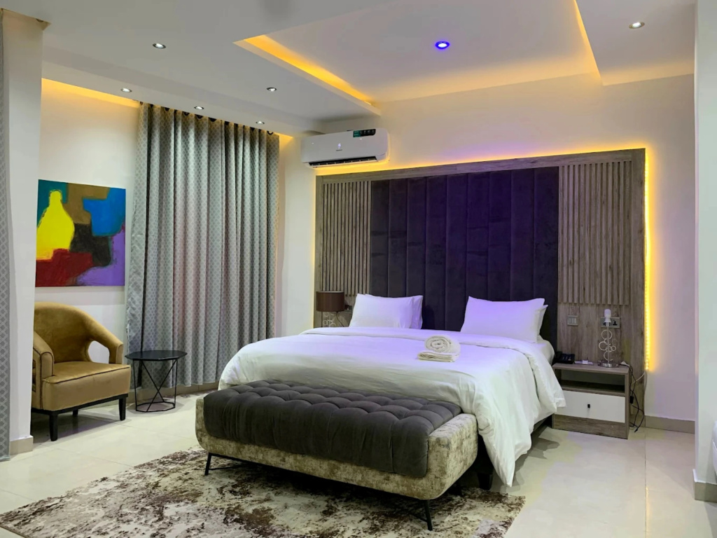 Superior room