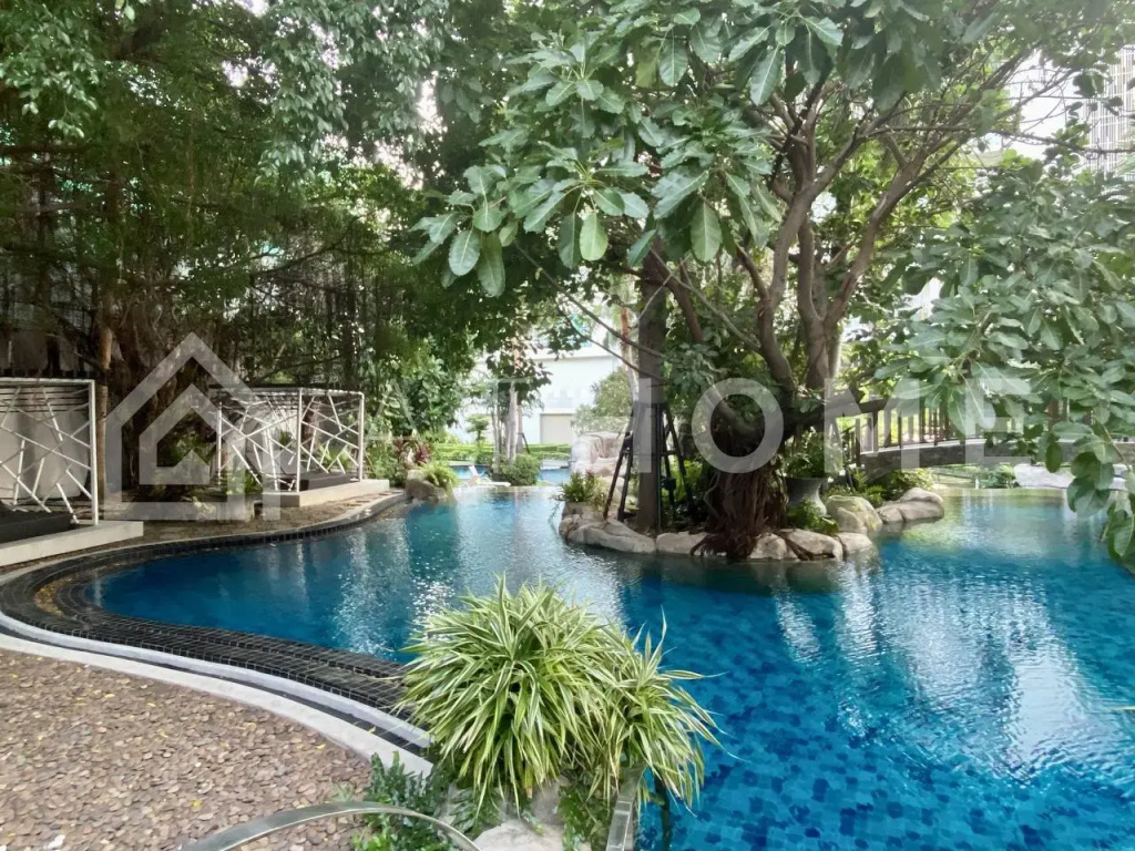 Riviera Wongamat Beach Apartment Hotel