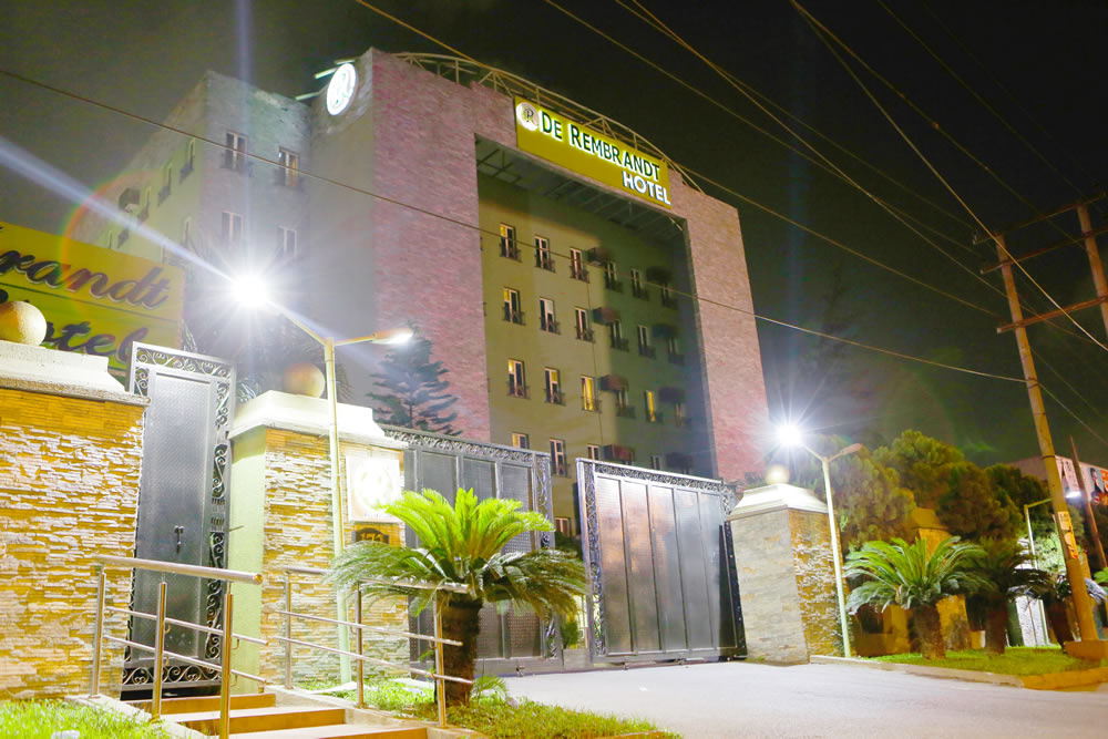 De Rembrandt Suites Hotel