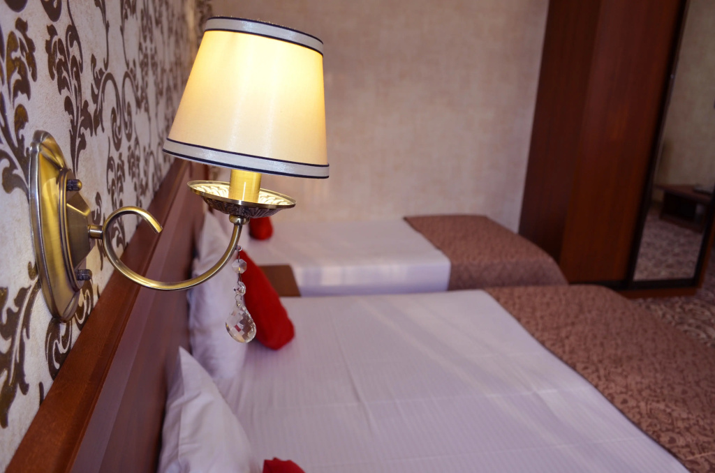 Zion Hotel Room Type - Standard Triple room