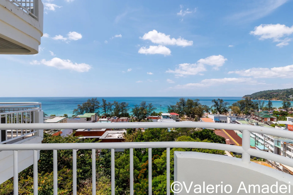 Апартаменты Standard с балконом и с красивым видом из окна в Апартаменты OMNIA  Phuket - Waterfront Karon