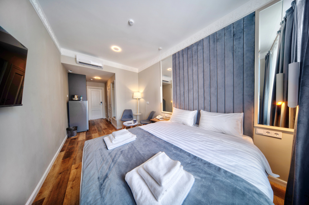 Khatti Apart Room Type - Standard Economy Double room full double bed