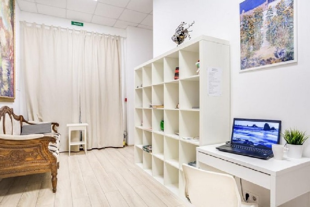 Centeral Hostel by null