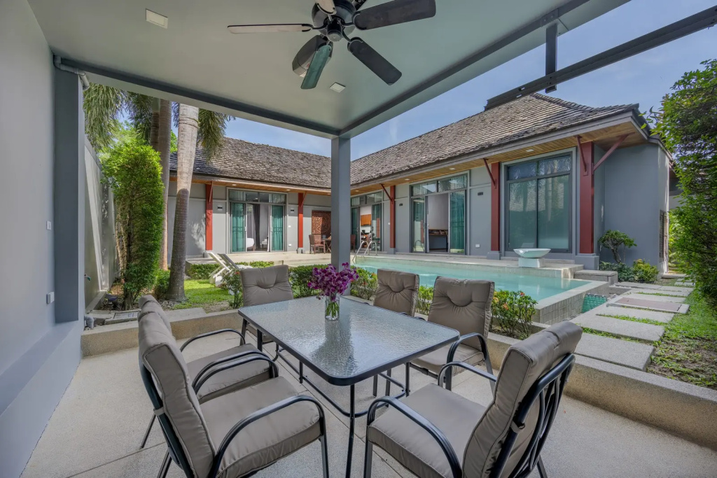 Kiana 2BR Private Pool 10 min to Nai Harn Villa