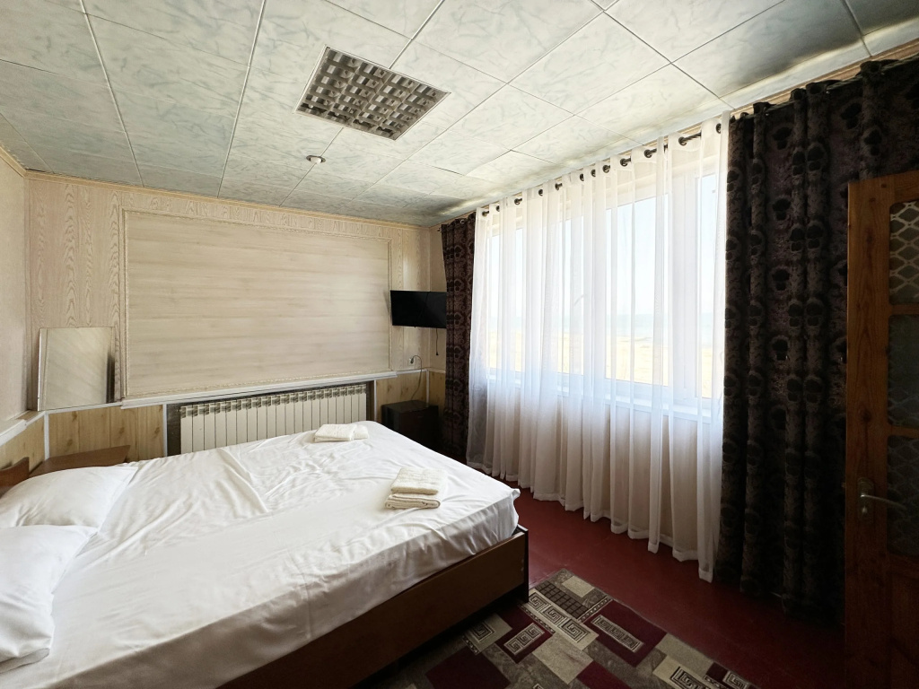 Double Cottage with sea view (full double bed)