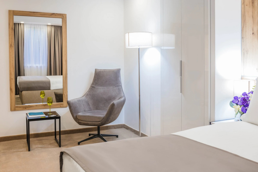 Superior Double room (full double bed)