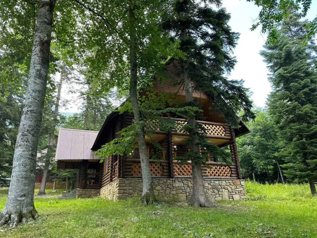 Зеленчукский район: Турбаза Forest Arkhyz