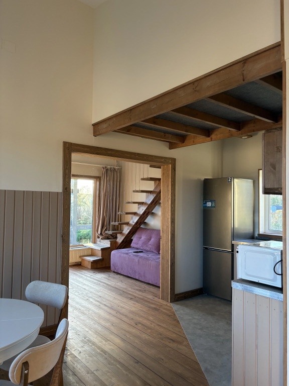 Четырёхместный семейный коттедж с видом на внутренний двор в Ракита