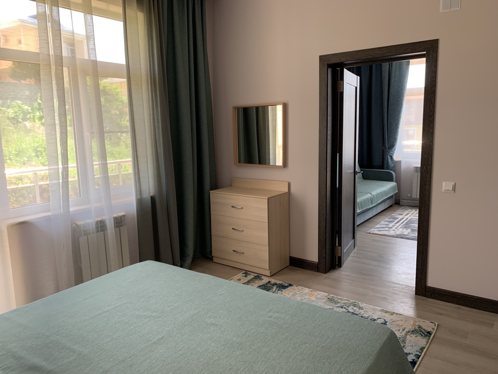 черноморский дом 4