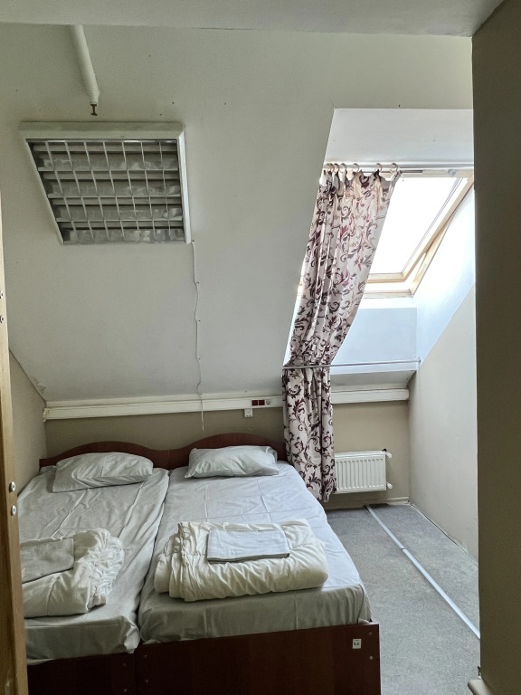 Четырёхместный номер Economy в Близко