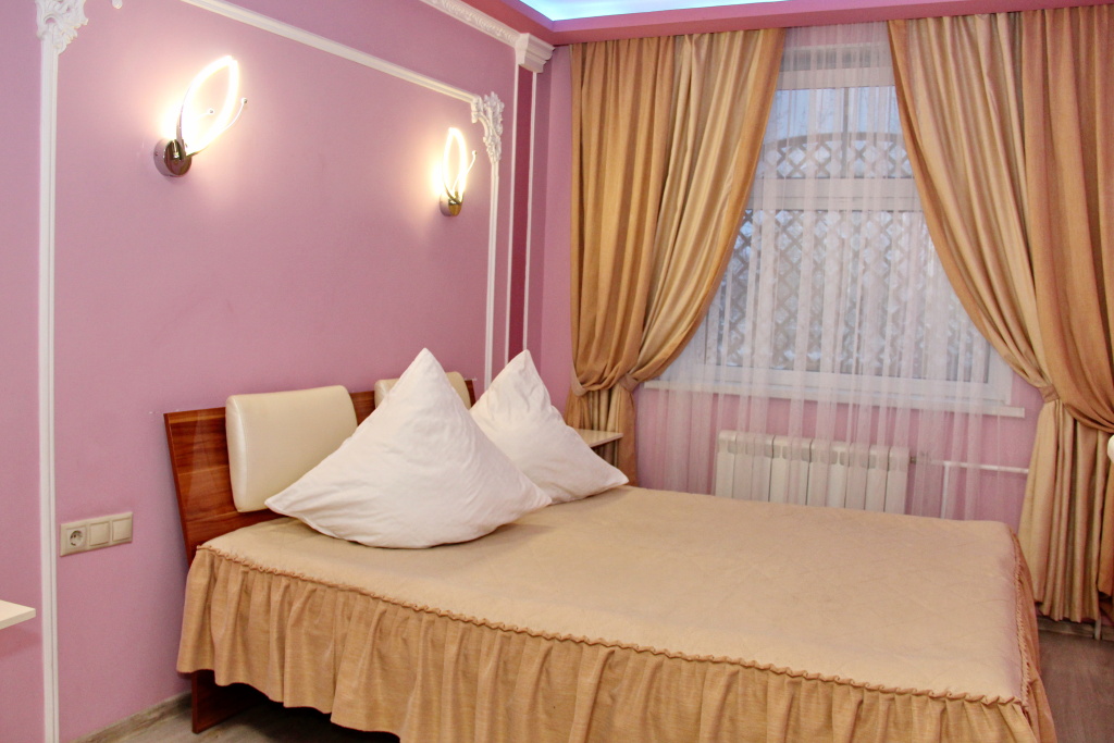 AB Guest house Room Type - Comfort  with Shower room full double bed