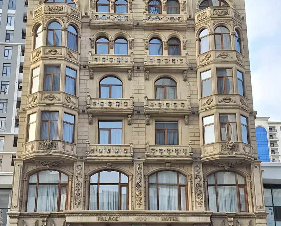 Отель Аиф Палас — фото 2