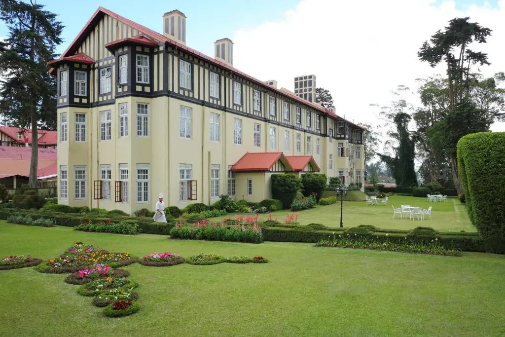 Отель Grand Hotel Nuwara Eliya — фото