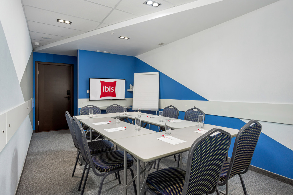 Ibis Moscow Oktyabrskoye Pole (Ибис Октябрьское поле) Москва, - бронирование онл