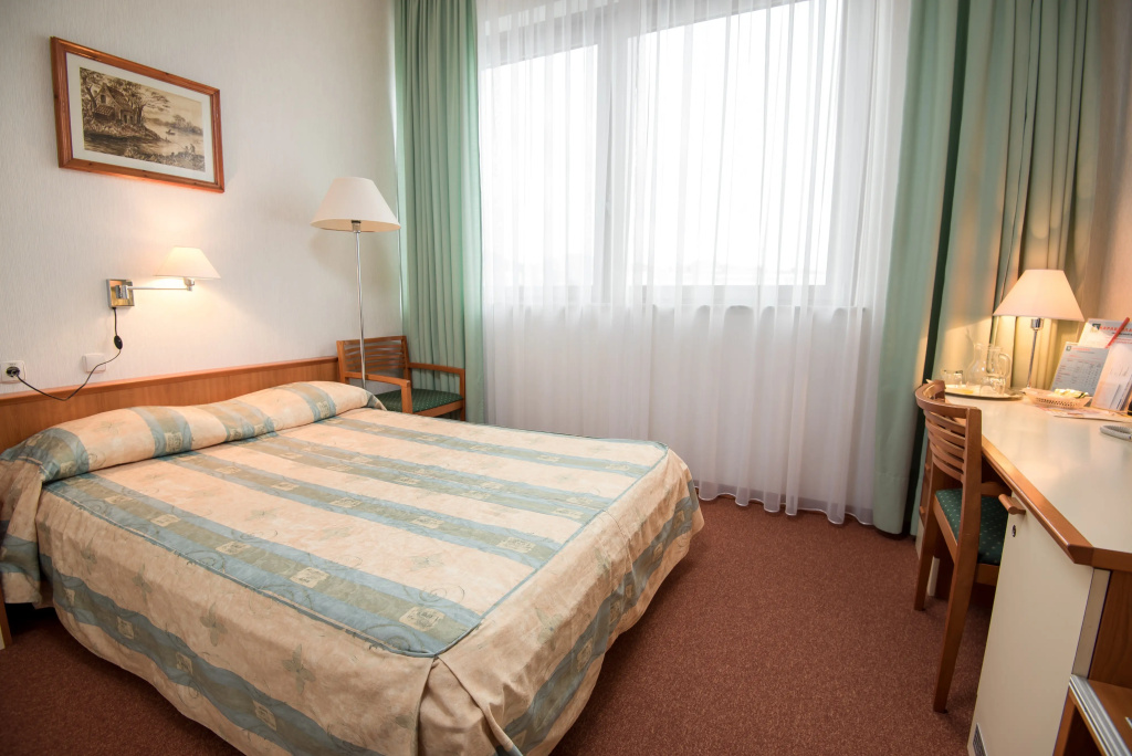 Karavella Hotel Room Type - Standard Category B (7 Floor) Double room full double bed