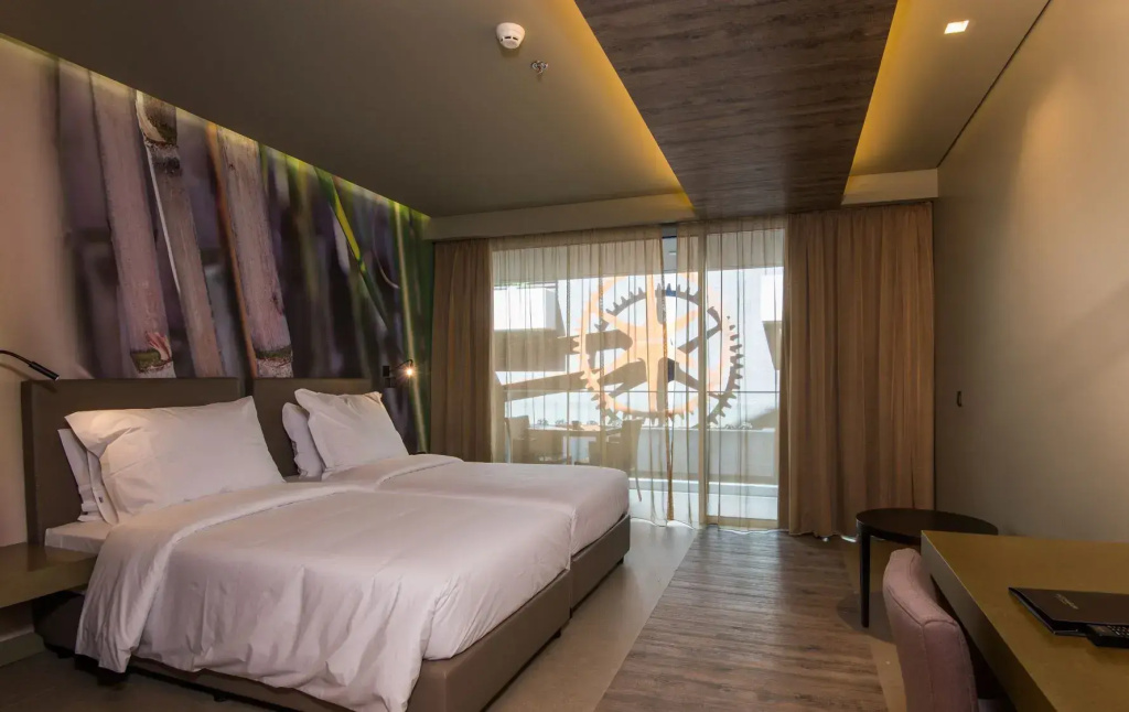Courtyard Double room with balcony (full double bed)