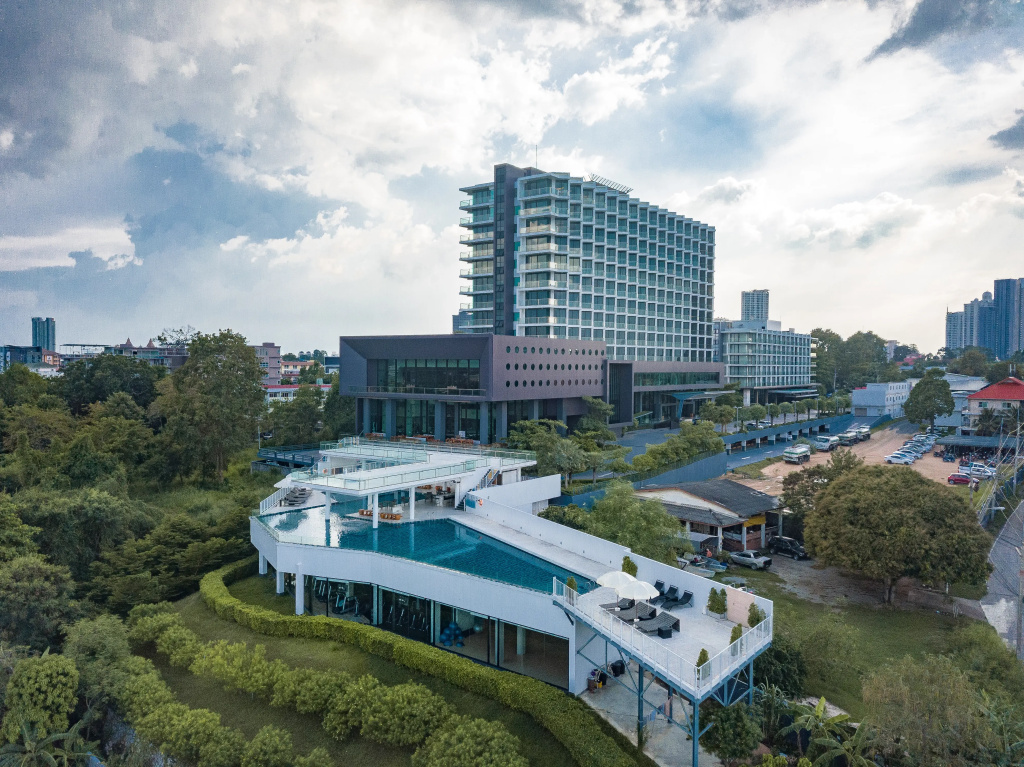 Tsix5 Phenomenal Hotel — фото