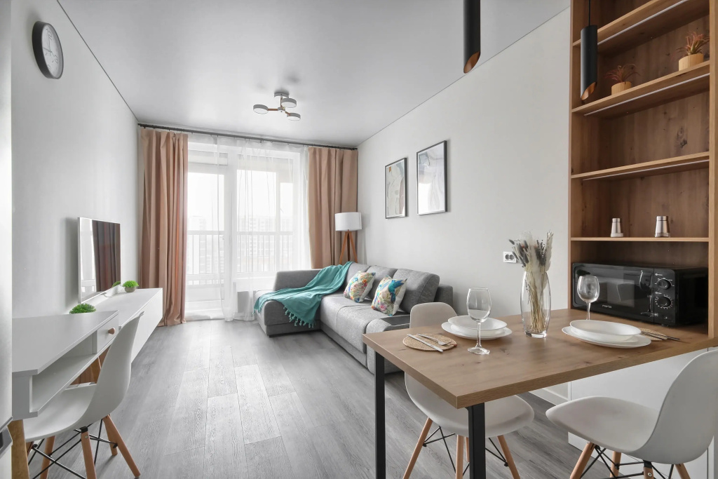 Апартаменты MyHomeYourHome на Дальневосточном проспект 19 к1 — фото